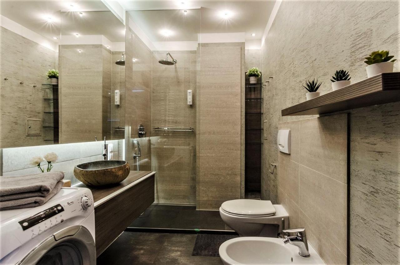 Lupoapartments Krolewska Penthouse Mandoria Parking Dostep Na Kod ウッチ エクステリア 写真