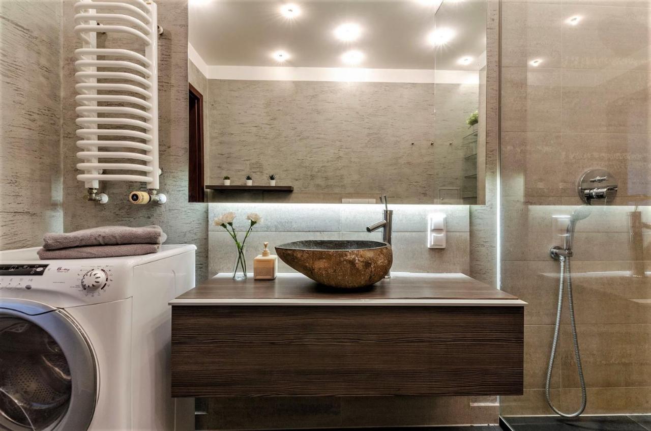 Lupoapartments Krolewska Penthouse Mandoria Parking Dostep Na Kod ウッチ エクステリア 写真